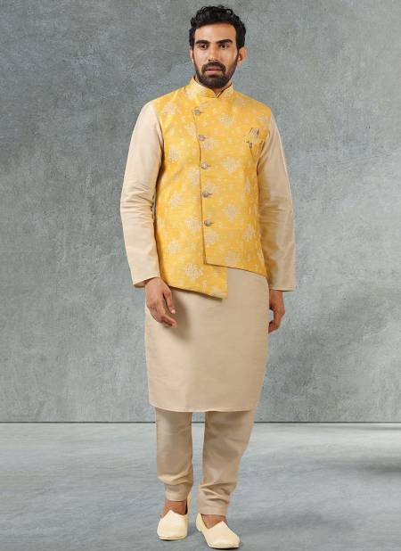 Yellow New Latest Party Wear Jacquard Banarasi Silk Digital Print Kurta Pajama With Jacket Mens Collection 1054